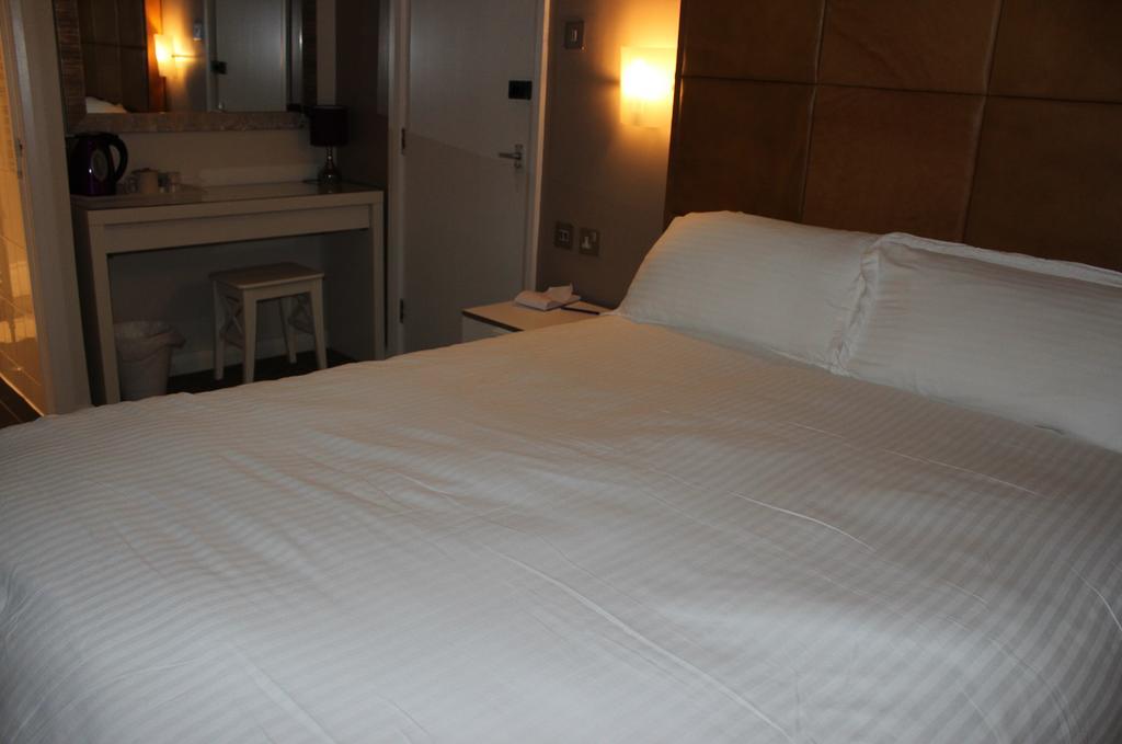 The Premier Lodge Morpeth Szoba fotó